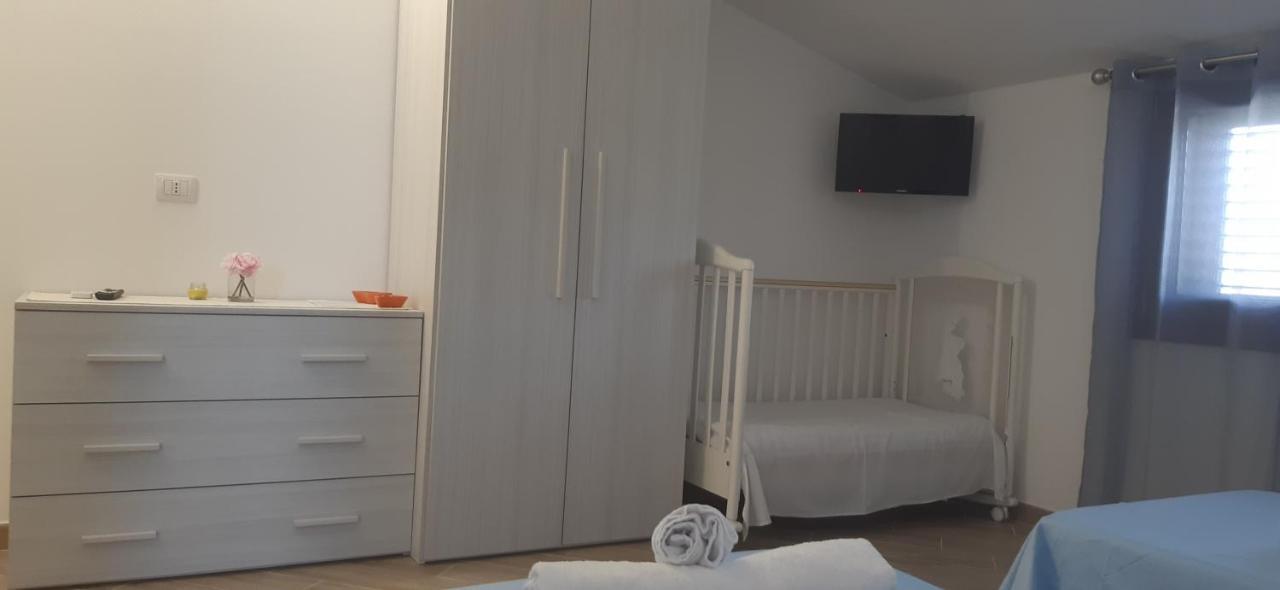 Ferienwohnung Casa Terra Del Sole Pula Exterior foto